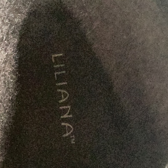 🥾 Boots - Picture 6 of 9